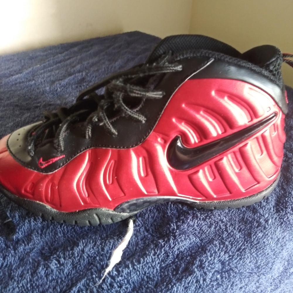 Nike kids shoes